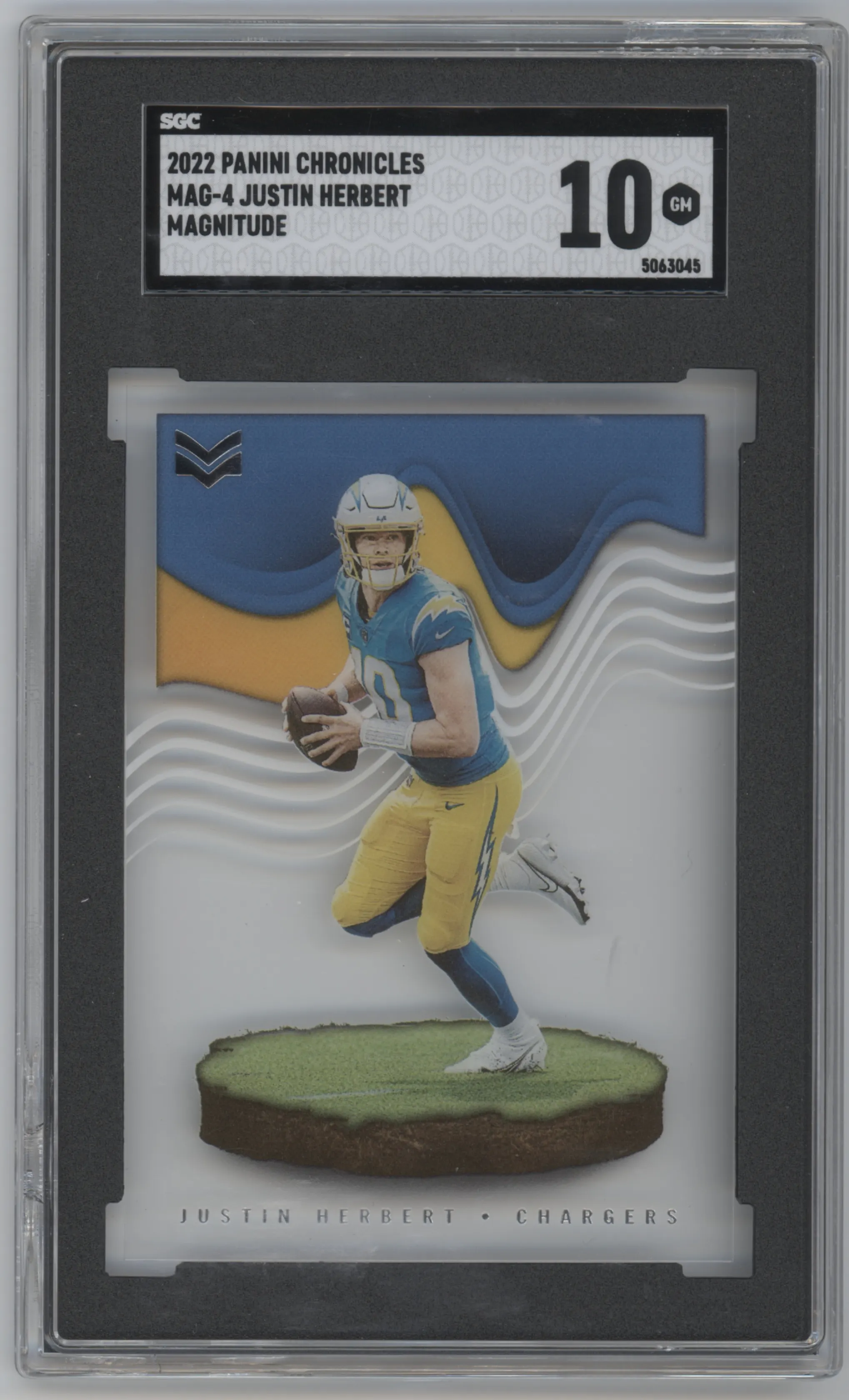 2022 Panini Chronicles Magnitude Justin Herbert #MAG-4 SGC 10